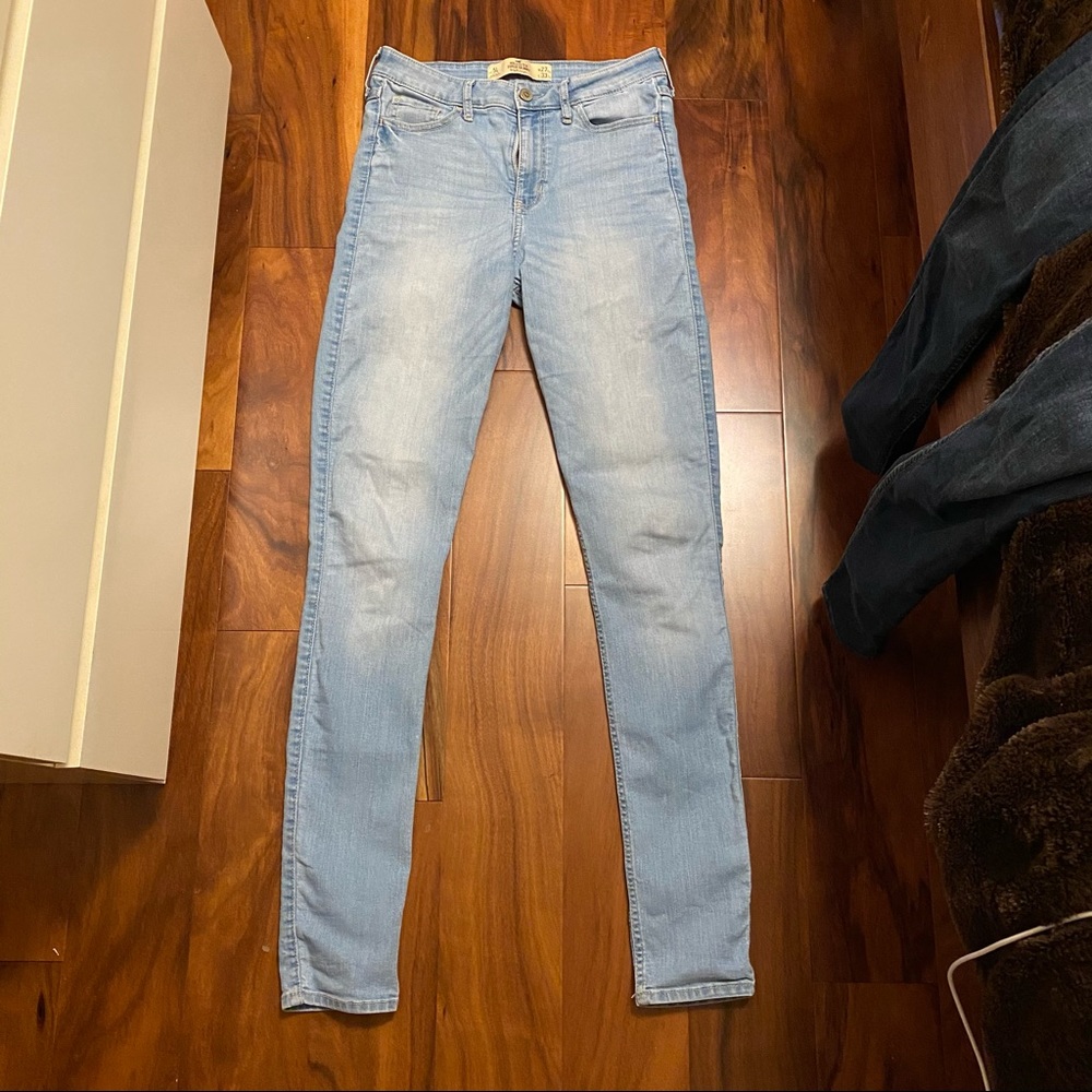 High Rise Skinny Jean Hollister 5L